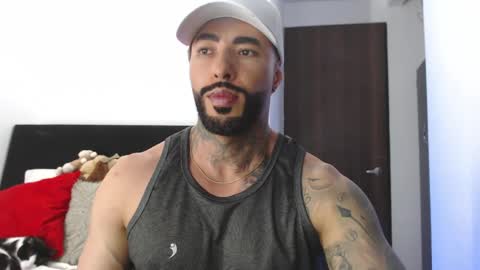 Independent Model online show from 05-26-26, 03:35