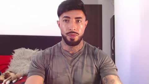 Independent Model online show from 06-25-26, 04:23