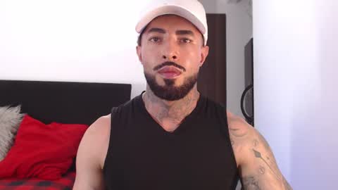 Independent Model online show from 06-26-26, 04:50