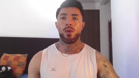 Independent Model online show from 07-16-26, 04:18
