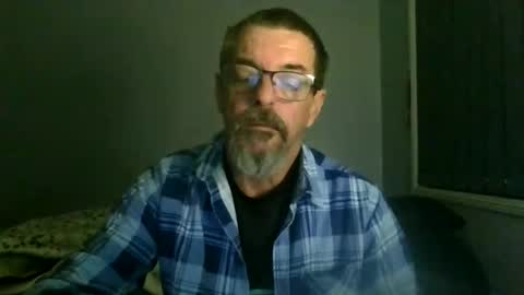 Snapshot of maximus_oreally chatting on 06-25-26, 02:55 Max online show from 06-25-26, 02:55