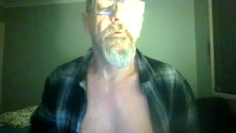 Snapshot of maximus_oreally chatting on 07-20-26, 11:18 Max online show from 07-20-26, 11:18