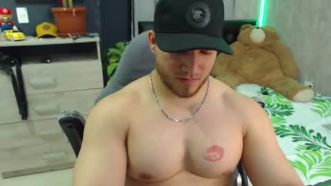 maximus online show from 12-21-24, 03:58