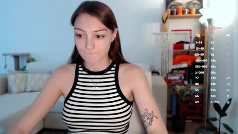 Snapshot of maxinele chatting on 09-12-25, 10:15 Maxine online show from 09-12-25, 10:15