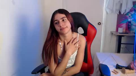 maxinesex_ online show from 10-21-25, 02:40