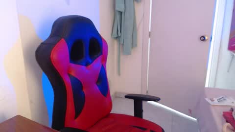 maxinesex_ online show from 02-24-26, 03:21