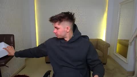 MaxKaiden online show from 02-03-26, 05:49