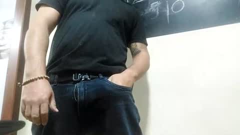 Max Massa online show from 06-12-26, 08:52