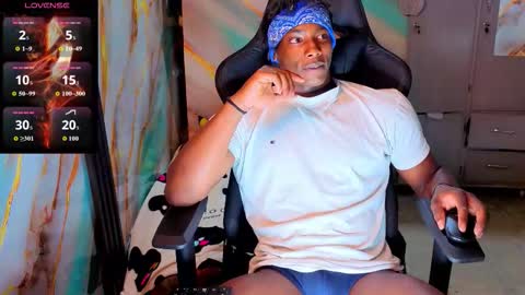 Maxmuscle10 online show from 03-17-26, 02:16