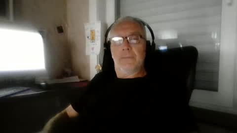 maxou569 online show from 06-23-26, 06:44