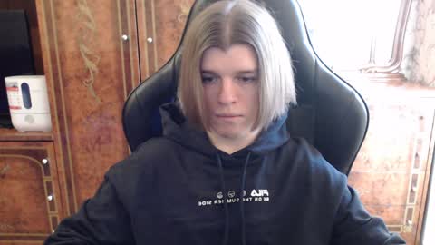 Snapshot of maxplay18 chatting on 01-21-25, 08:52 Max online show from 01-21-25, 08:52