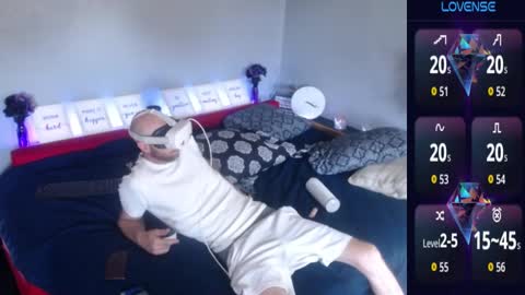 MaxRouger online show from 09-26-25, 07:40