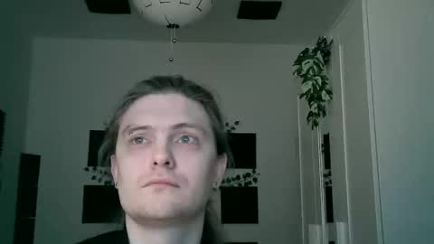 Snapshot of maxs_93 chatting on 01-12-26, 04:23 maxs_93 online show from 01-12-26, 04:23