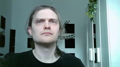 Snapshot of maxs_93 chatting on 04-03-26, 12:36 maxs_93 online show from 04-03-26, 12:36