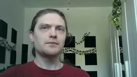 Snapshot of maxs_93 chatting on 04-26-26, 11:41 maxs_93 online show from 04-26-26, 11:41