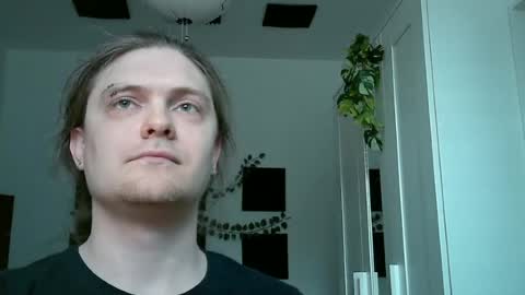 Snapshot of maxs_93 chatting on 06-12-26, 02:16 maxs_93 online show from 06-12-26, 02:16