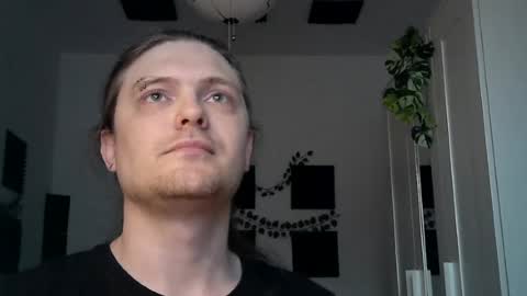 Snapshot of maxs_93 chatting on 07-18-26, 05:28 maxs_93 online show from 07-18-26, 05:28