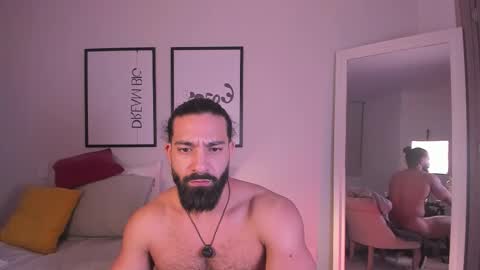 Max online show from 01-19-26, 01:31