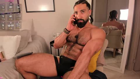 Snapshot of maxstrong01 chatting on 06-07-26, 12:15 Max online show from 06-07-26, 12:15