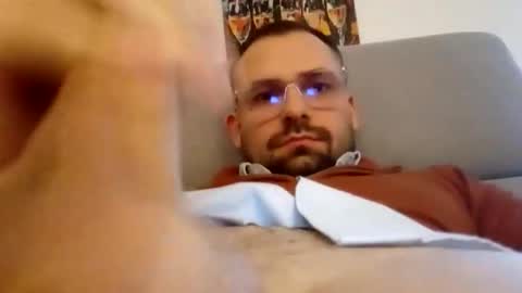 Max online show from 12-15-25, 07:56