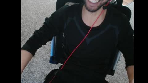 max online show from 12-20-25, 04:30