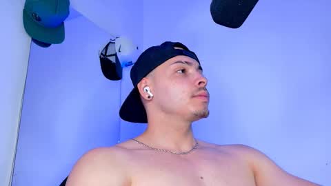 MAX online show from 09-18-25, 09:39