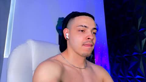 MAX online show from 01-09-26, 08:54