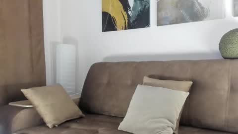 Snapshot of maxwellchik chatting on 09-21-25, 04:19 maxwellchik online show from 09-21-25, 04:19