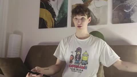 Snapshot of maxwellchik chatting on 10-28-25, 11:14 maxwellchik online show from 10-28-25, 11:14