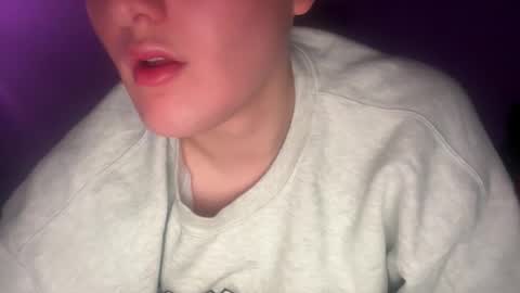 Snapshot of maxx276828 chatting on 11-10-25, 03:22 maxx276828 online show from 11-10-25, 03:22