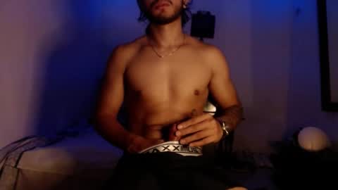 maxximus_10 online show from 01-25-25, 06:12