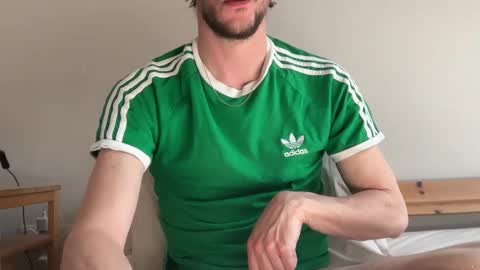 Snapshot of maxxxurbate chatting on 03-24-26, 02:00 MaxXxurbate online show from 03-24-26, 02:00