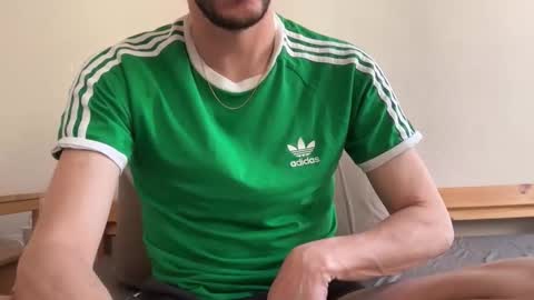 Snapshot of maxxxurbate chatting on 03-27-26, 10:59 MaxXxurbate online show from 03-27-26, 10:59