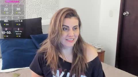 Victoria online show from 12-17-25, 09:43