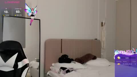 Mia online show from 02-14-26, 02:19