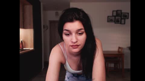 Maya online show from 02-05-25, 02:16