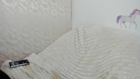 Maya online show from 12-03-25, 02:59