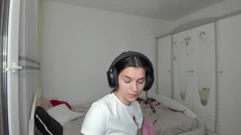 Maya online show from 04-14-26, 06:03