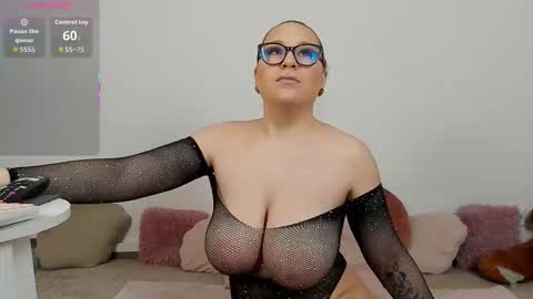 Maya online show from 02-19-26, 08:16