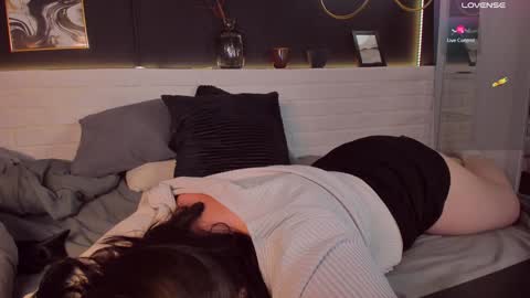 Woman online show from 01-13-25, 05:02