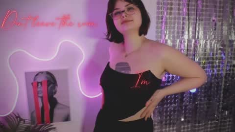 Woman online show from 01-16-25, 11:58