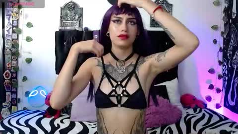 Snapshot of mayaredd chatting on 09-18-25, 06:15 mayaredd online show from 09-18-25, 06:15