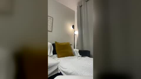 Snapshot of mayasens chatting on 06-15-26, 10:01 mayasens online show from 06-15-26, 10:01