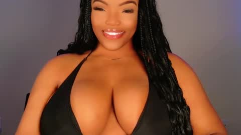 MayBabi online show from 10-31-25, 10:11