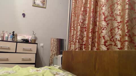 maybe_doll online show from 11-09-25, 02:15