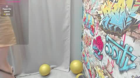 Mia GMT2 Mon 3-9 AM Tue 3-9 AM Wed 3-9 AMThur 10 AM - 4 PM  Fri 3-9 AM Sat 3-9 AM Sun 3-9 AM. online show from 02-04-25, 01:23