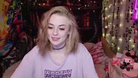 maybe_yours333 online show from 07-12-26, 12:07
