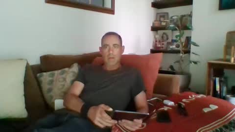 Snapshot of maybearope chatting on 05-15-26, 02:40 maybearope online show from 05-15-26, 02:40