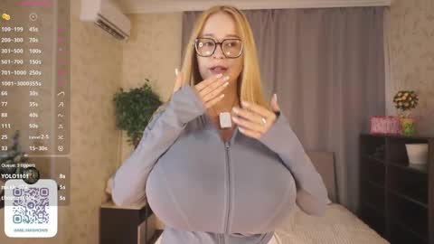 Milina online show from 05-25-26, 06:36