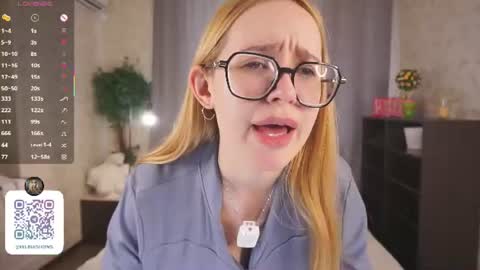 Milina online show from 06-14-26, 02:24